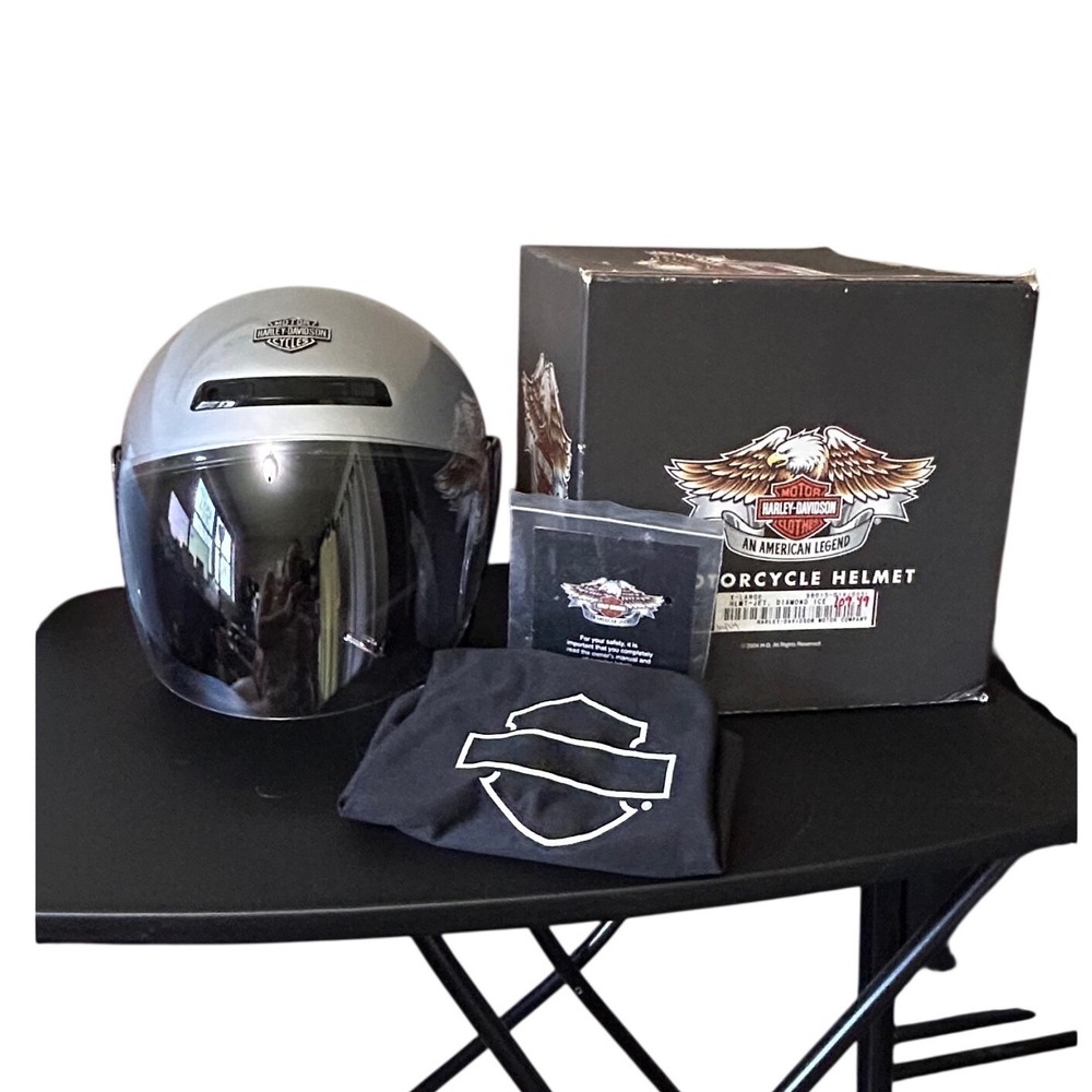 Harley-Davidson Jet Motorcycle Helmet Diamond Ice Silver 98013-01V XL DOT